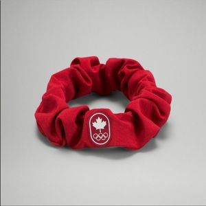 NWT limited edition Team Canada lululemon scrunchie